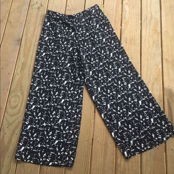 Wide leg pattern trousers with elastic waist band - Picture 1 of 5